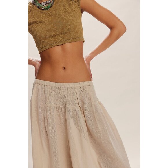 FREE PEOPLE Free-Est Rising Sun Wide-Leg Smocked Low-Rise Oatmeal Pants Sz M - Picture 4 of 7